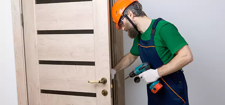 Replace Internal Door Handle with Lock Country Club